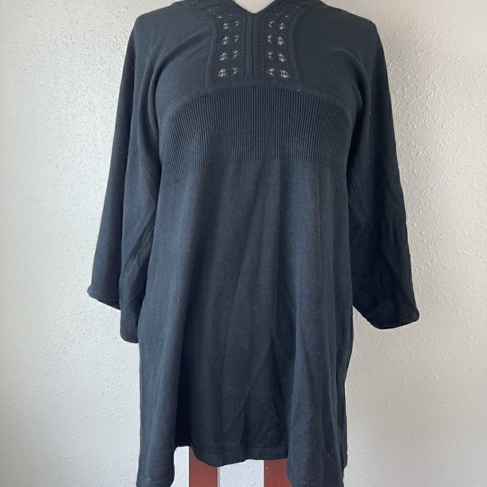 NWT Suzie In The City Women’s Top Size M